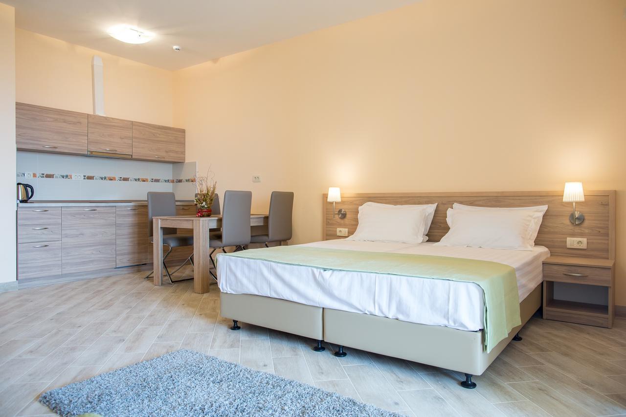 Aparthotel Belvedere Residence Becici Μπούντβα Δωμάτιο φωτογραφία